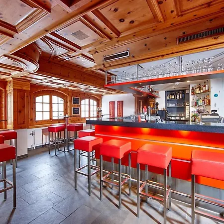 Basic Отель Ароза