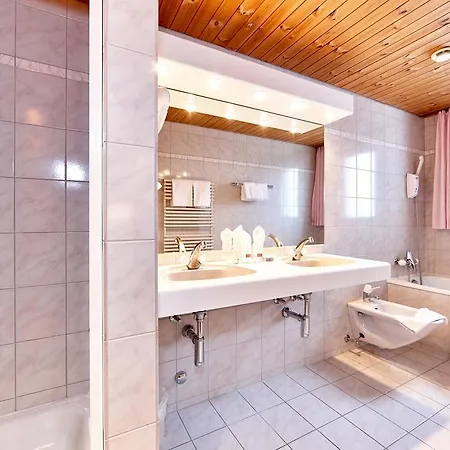 Basic Hotel Arosa Arosa