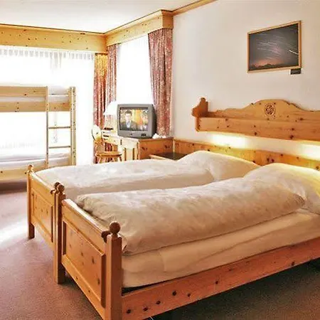 Basic Hotel Arosa Hotel Arosa