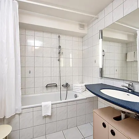 Basic Hotel Arosa 2* Arosa