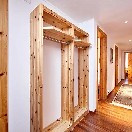 Basic Hotel Arosa Hotel